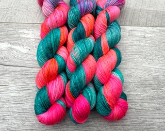 50g Hand dyed silky sock yarn 4ply fingering UK