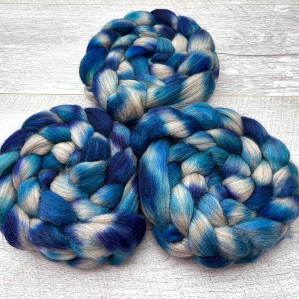 100g Polwarth Alpaca Silk hand dyed fibre combed top UK