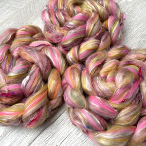 100g Merino tencel silk sparkle combed tops blend wool roving. UK.