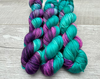 50g Hand dyed silky sock yarn 4ply fingering UK