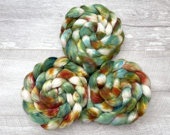 100g Cormo silk sparkle hand dyed fibre roving combed tops. UK