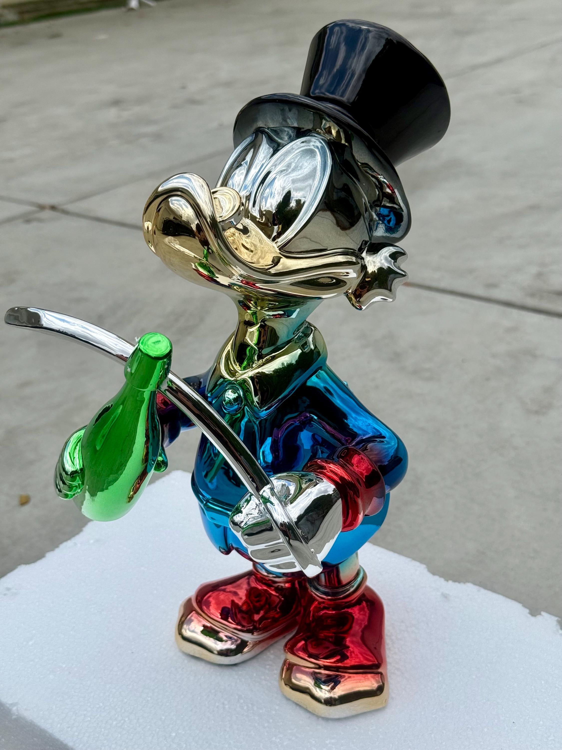 ルイヴィトンのフィギュア Louis Vuitton Figurine - Etsy Canada