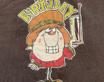 Vintage 70’s novelty transfer it’s my birthday buy me a drink black single stitch t shirt L 42 chest tshirt iron on drunk cartoon