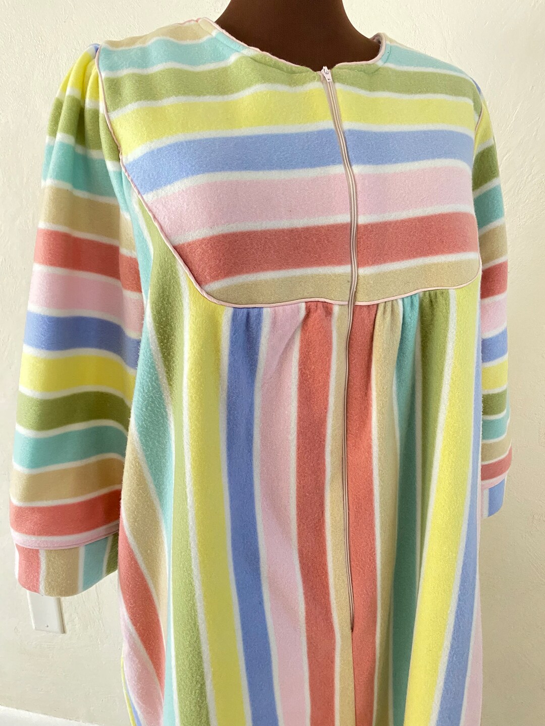 Vintage 80s Plus Size Pastel Rainbow Zip up Housecoat Robe - Etsy