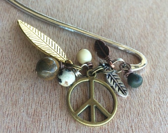 BM27 Peace and Love Bookmark