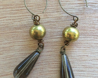 E470 Grey and Gold Dangle Earrings