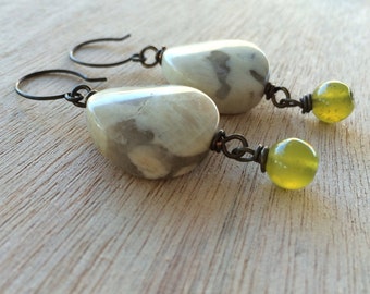 E473 White and Olive Dangle Earrings