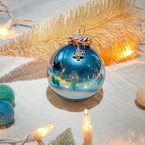 Aqua Ornaments