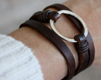 Leather Bracelet/ Eternity Symbol Bracelet/Sterling Silver Hammered Circle/Leather Wrap Bracelet/IseaDesigns