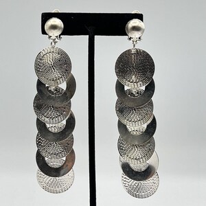 Vintage Earrings Circle Silver Tone Drops Dangle Textured Round Boho Geometric