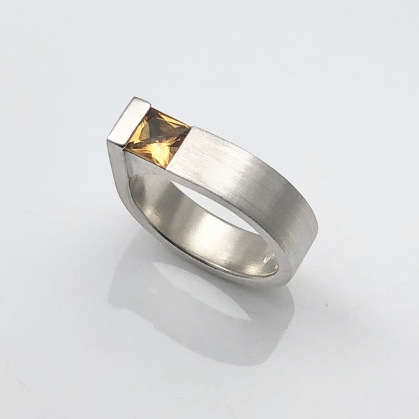 Sterlingzilveren ring met gele topaas edelsteen, geboortesteenring, eigentijdse geboortesteenring, kleurrijke edelstenen, vierkant geslepen edelsteen
