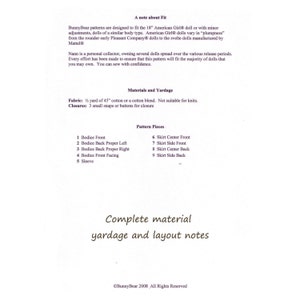 Puede incluir: Un documento en blanco y negro con el t&iacute;tulo "A note about Fit" y "Complete material yardage and layout notes". El documento proporciona instrucciones para coser un atuendo para mu&ntilde;ecas, incluida una lista de las piezas del patr&oacute;n y los materiales necesarios.