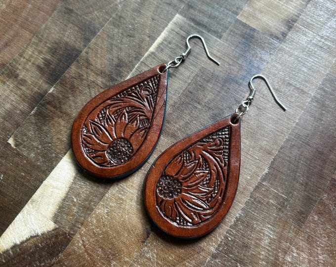 Chestnut Leather Sunflower Earrings with Teal Edge