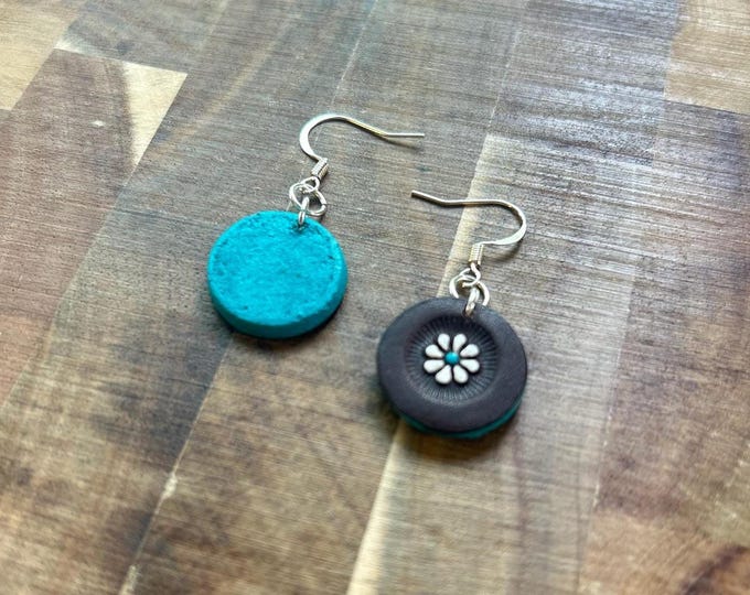 Itty Bitty Leather Daisy Earrings