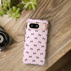 ピンクのリボンの Google Pixel ケース、ピンクとホワイトの GinghamTough 携帯電話ケース、彼女へのギフト、トレンディなテック プロテクター、Google Pixel 7 6 5 4 3 2 XL