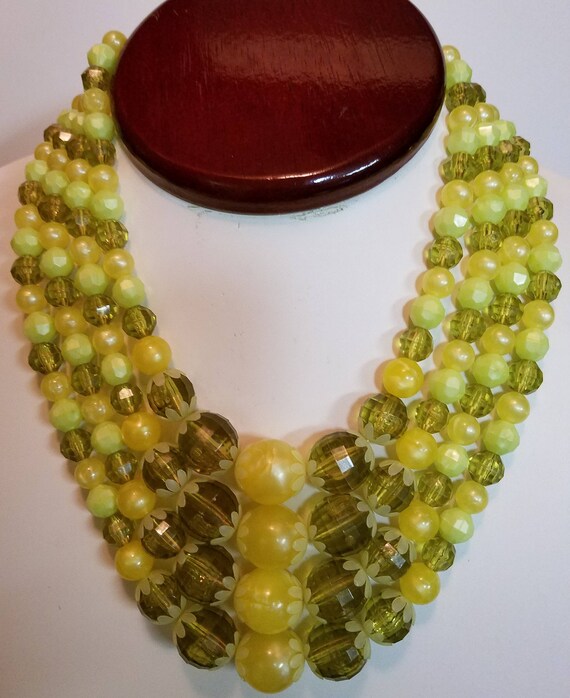boho vintage green bead necklace hippie retro