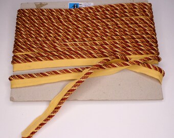 Lip Cord Trim 3/8" Lip Cord Trim Red And Tan Trim Home Decor Trim Designer Trim Upholstery Trim 9 3/4 Yard Piece Pillow Trim Free Shipping