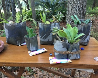 Grow Bags Fabric Planters Plant Fabric Pot Camoflage Planter Assorted Sizes Two 6" Pots Two 4" Pots Two 2" Pots Reusable Garden Decor