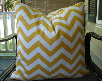 Zig Zag Pillow Covers One Pair 18 x 18 Handmade Yellow and White Pillows Home Decor Decorative Throw Pillows Chevron Pillows Cushions