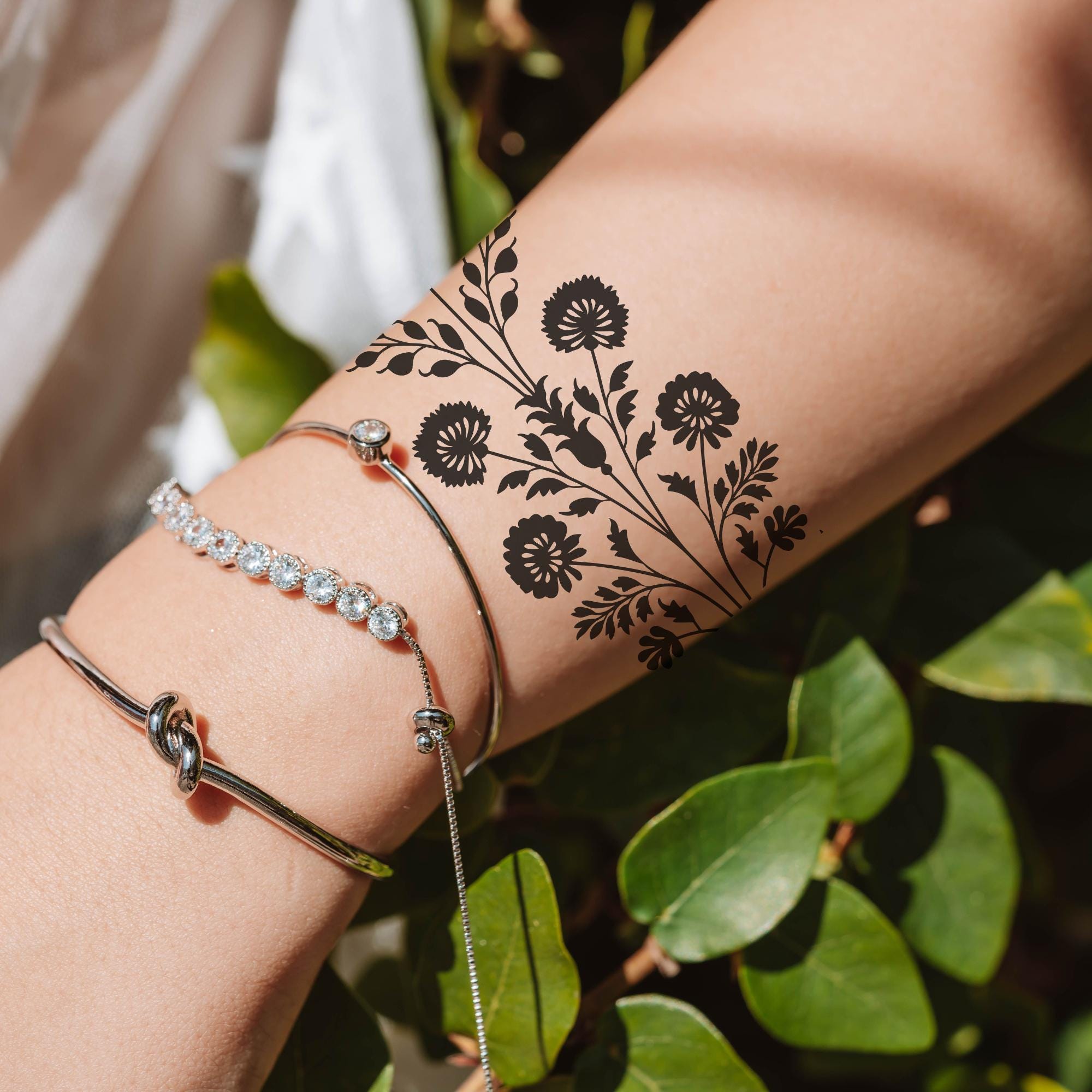 A tattoo day for two best friends 🥰 it was one of their first times and  she did great! Then a beaded anklet right after her wrist piece. • • • • • #, image size:2000x2000