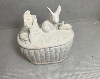 easter bunny lidded dish 3x3 1/2