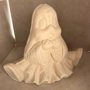 Bisque suave fantasma listo para pintar