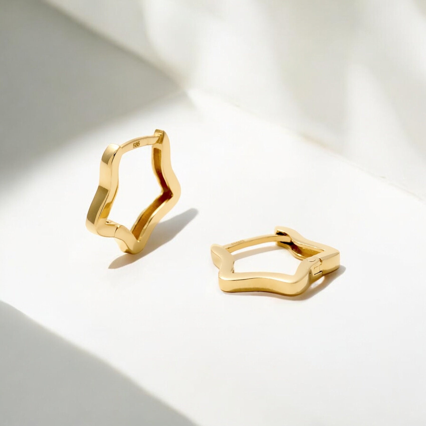 Star Huggie Hoop Earrings, 14K Real Gold Hoops Jewelry, Stacking Earring in White Gold, Minimalist Earrings to Girlfriend, Gift for Her