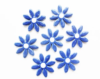 7 ceramic mosaic blue and white daisy tiles fantastic for mosaics or other crafts