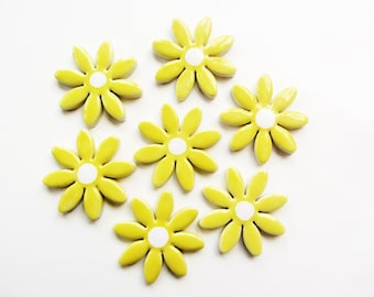 7 ceramic mosaic yellow and white daisy tiles fantastic for mosaics or other crafts