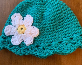 Ready To Ship! 3-6 month baby hat with flower: Teal hat with white/yellow flower