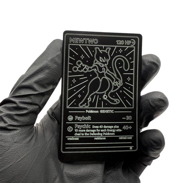 Carta in metallo incisa al laser di Mewtwo - Espositore da collezione con supporto in legno