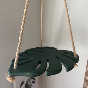 Monstera Leaf Plant Hanger – Macramé Hanging Planter, Tropical Boho Decor, Indoor Plant Stand, Handmade Hanging Shelf