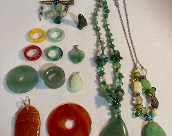14 Piece Jade Color Quartz Agate Asian Jewelry Lot