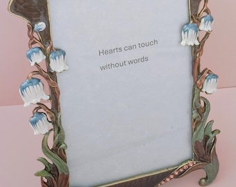 Heartfelt Connection Framed Art | Romantic Jeweled 4x6 Floral Decor | Vintage Style