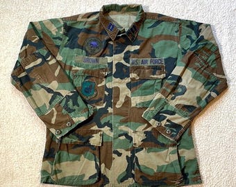 Vintage US Air Force Civil Engineer Camo Cargo Jacket 1990s Shacket Army M