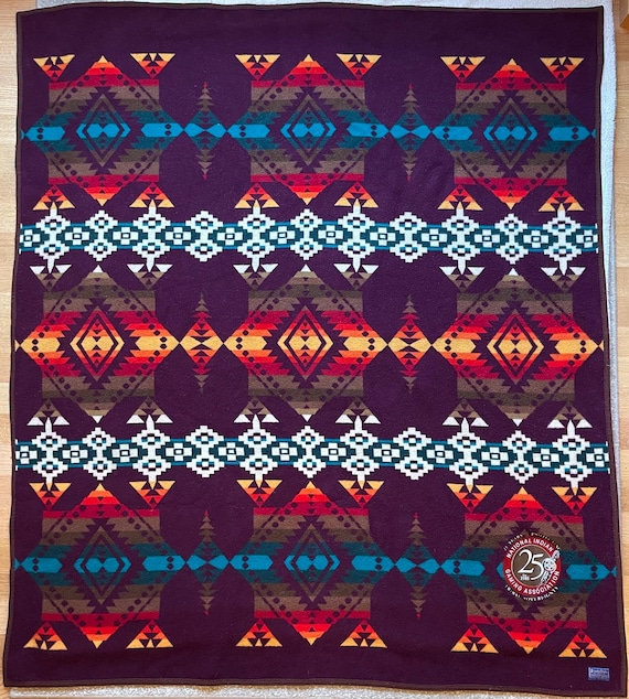 Vintage 1980s Pendleton Wool Blanket Beaver State Aztec