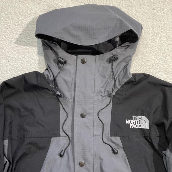 Vintage 90s the North Face Gore-tex Jacket: Summit Series
