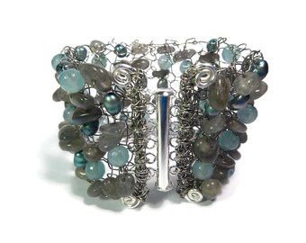 Ice Maiden - Blue-Silver Labradorite Bracelet - Hand Knitted Wire Mesh Bead Cuff - Freshwater Pearls-Gemstone