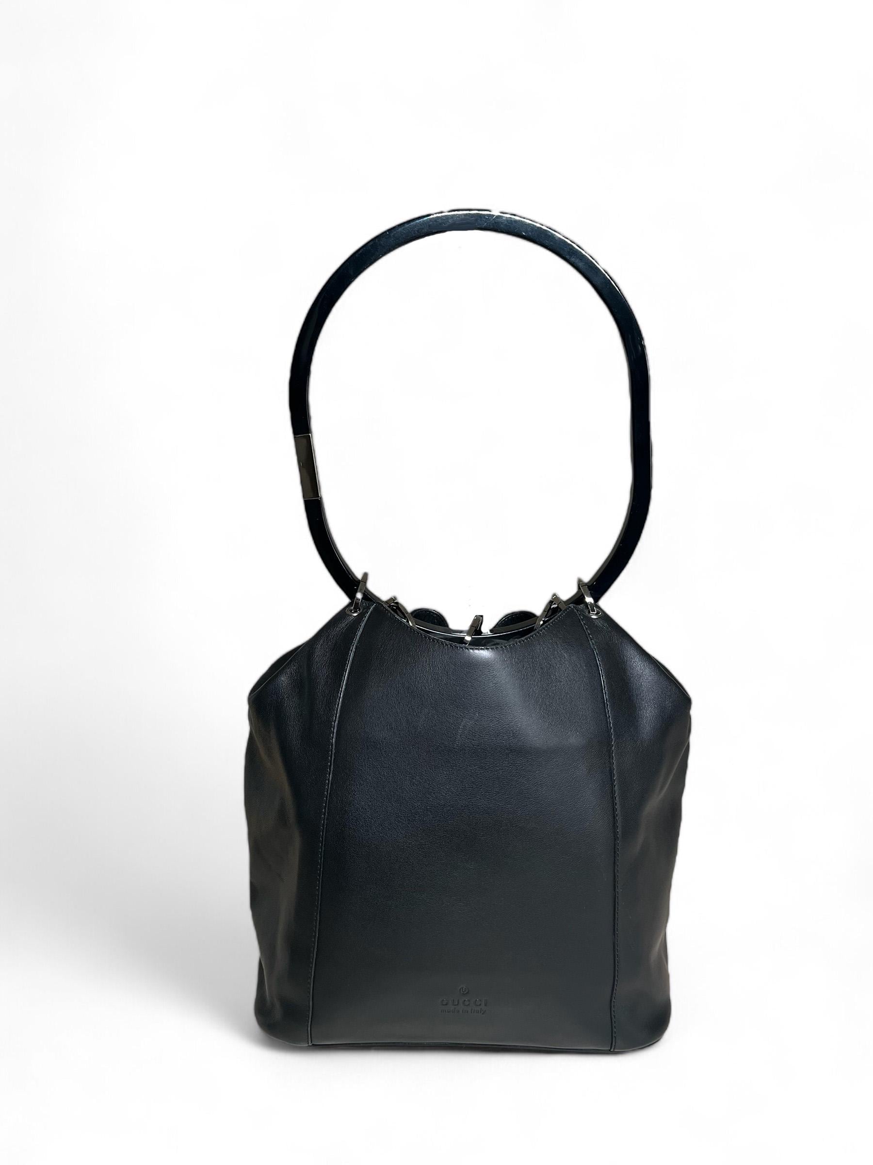 Round gucci bag Italia