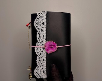 Handmade Leather Traveler's Trifold Journal - A6 Size