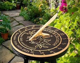 Reloj de sol de latón grabado, regalo para el 50.º aniversario de bodas de oro, regalo para celebrar el aniversario.
