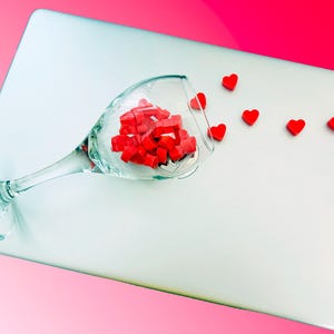 Mini Wax Heart Melts – Scented or Unscented – Self Care Gift,  Party Favors, Bridal Shower, Handmade in Canada