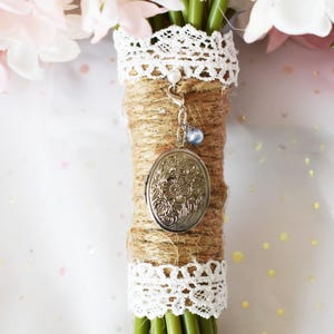 Vintage Locket for Bouquet, Bouquet Locket, Wedding Memorial Locket, Personalized Wedding Locket, Bouquet Locket for Bride, Gift for Bride