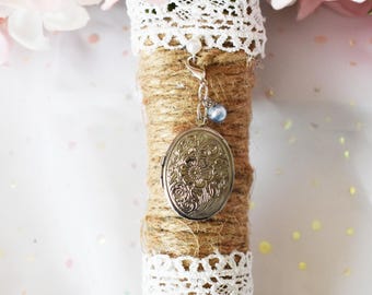 Vintage Wedding Bouquet Locket: Silver Floral Keepsake with Pearl Accent