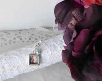 Bouquet Photo Charm, Bridal Bouquet Picture Charm, Personalized Gift for Bride, Sentimental Gift, Memorial Photo Charm, Wedding Keepsake