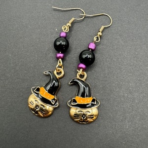 Cat Halloween Earrings, Halloween Charm Earrings, Halloween Accessory, Autumn Accessory, Boo Jewelry, Unique Halloween Gift