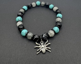 Spindelberlockarmband: Turkos och svarta glaspärlor, Halloweensmycken