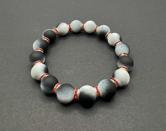 Black & White Glass Perlen Armband: Handgemachtes Stretch Accessoire