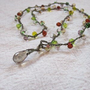 Merlot and Chablis Drop Lariat necklace crocheted with multicolored red and green drops