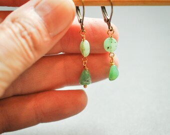 Gorgeous, simple milky green chrysoprase earrings